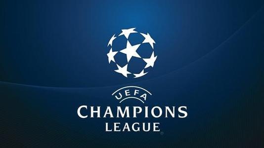 中的决定性 中的决定性